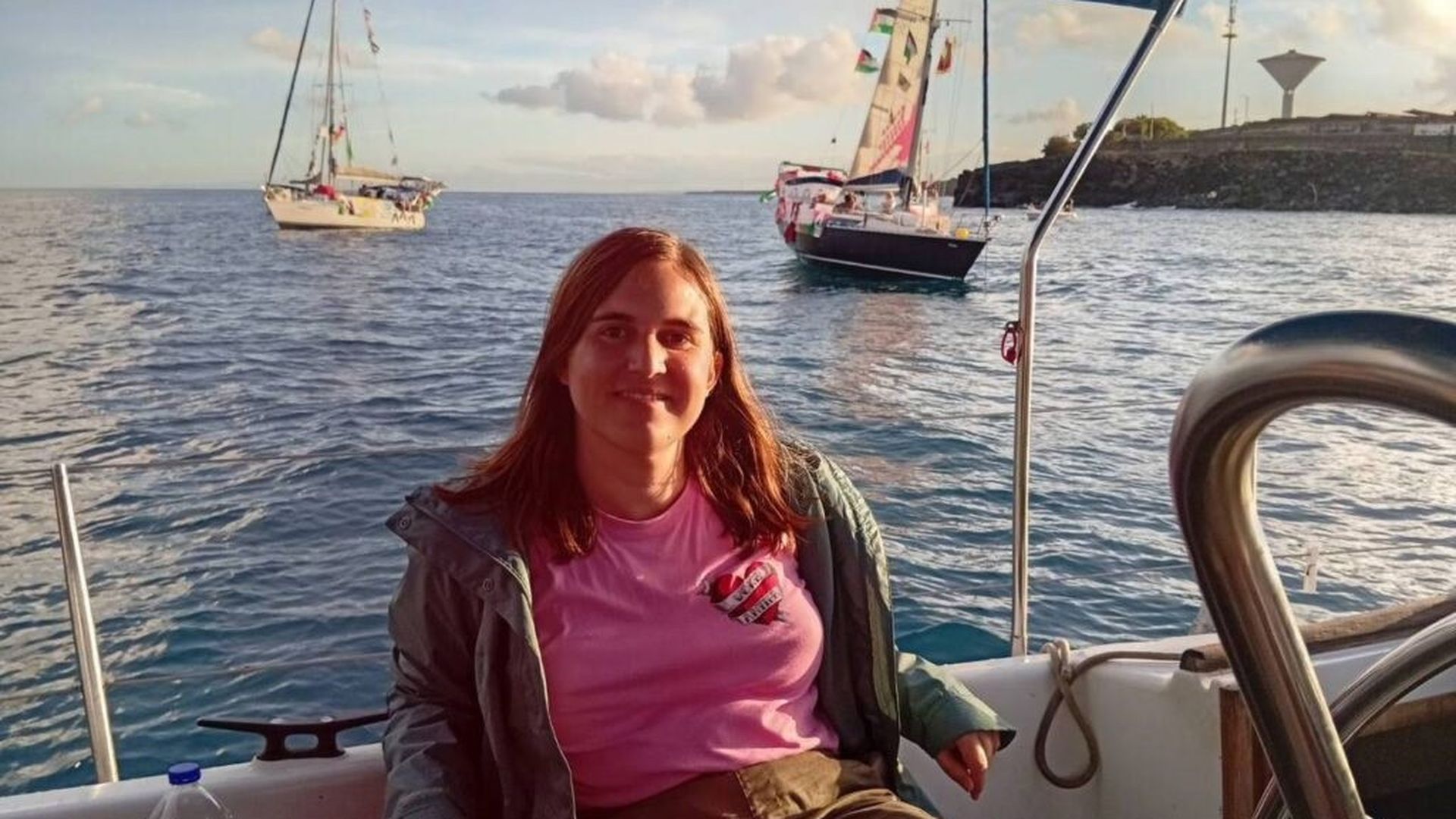 Jimena González, diputada de Más Madrid en la Asamblea madrileña a bordo de una flotilla con ayuda para Gaza