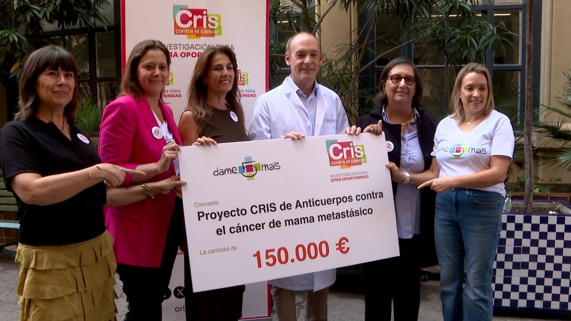 Pacientes de cáncer de mama metastásico recaudan 150.000 euros para impulsar una terapia pionera