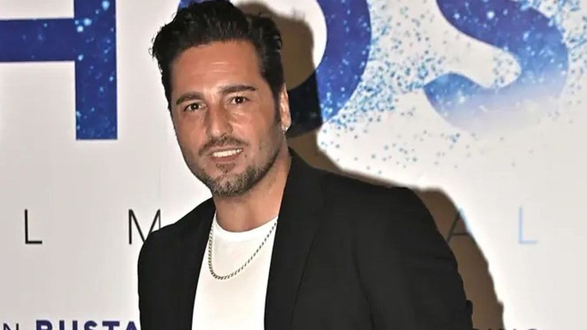 Bustamante "renace" con su tour 'Inédito' en Andalucía: "Es un público que ama la música y el arte"