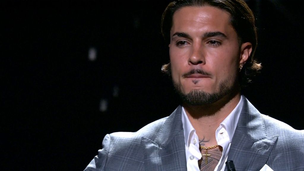 P94 - Carlo Costainza estalla contra sus padres y les señala culpables de su infierno ¡De viernes! Temporada 3 Programa 94