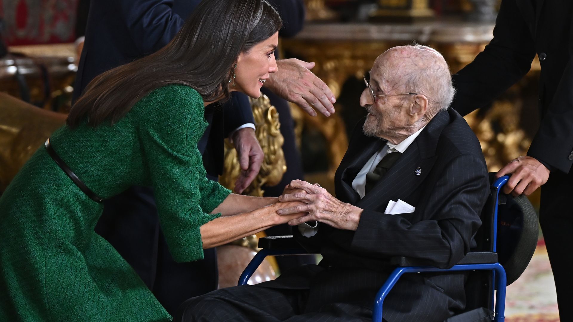 La familia real durante el besamanos