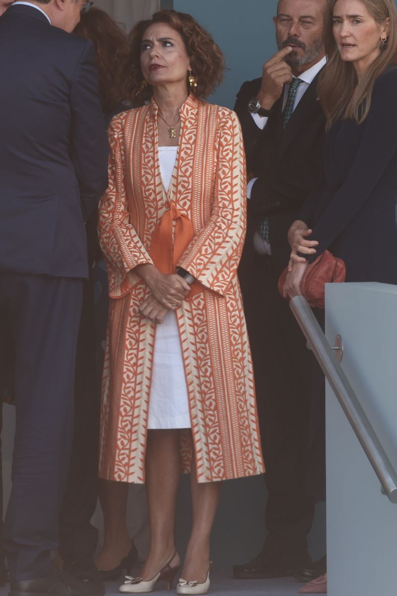 La Ministra Montero en el desfile del Día de la Hispanidad