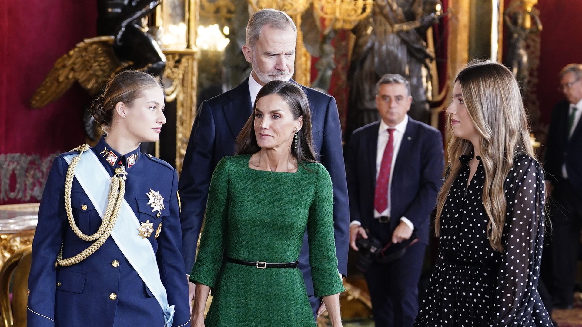 Los reyes Felipe y Letizia, la princesa Leonor y la infanta Sofía en el besamanos