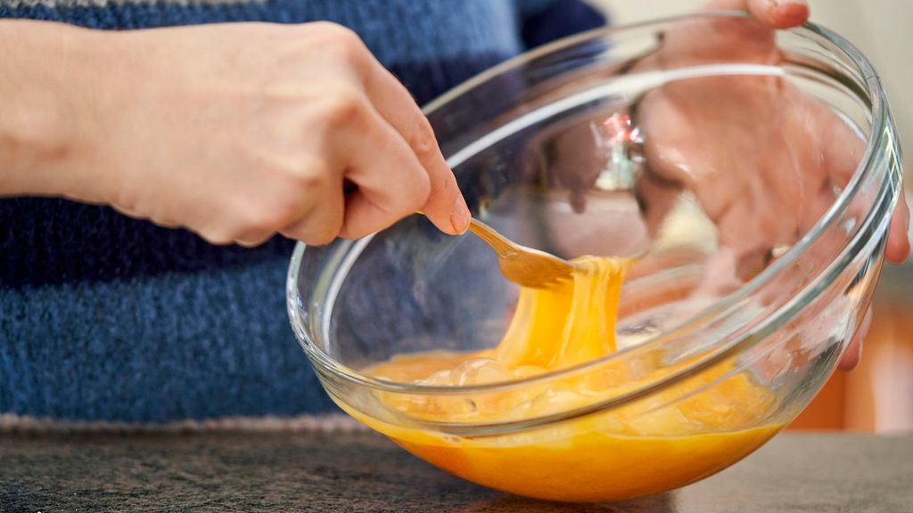 ¿Cómo es mejor batir los huevos?