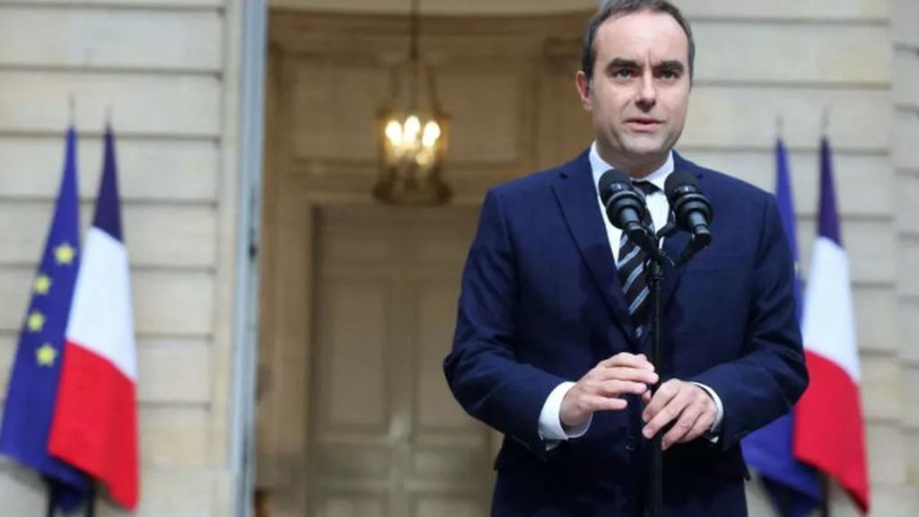 Macron da luz verde al nuevo gabinete de Gobierno de Lecornu para intentar salir de la crisis política