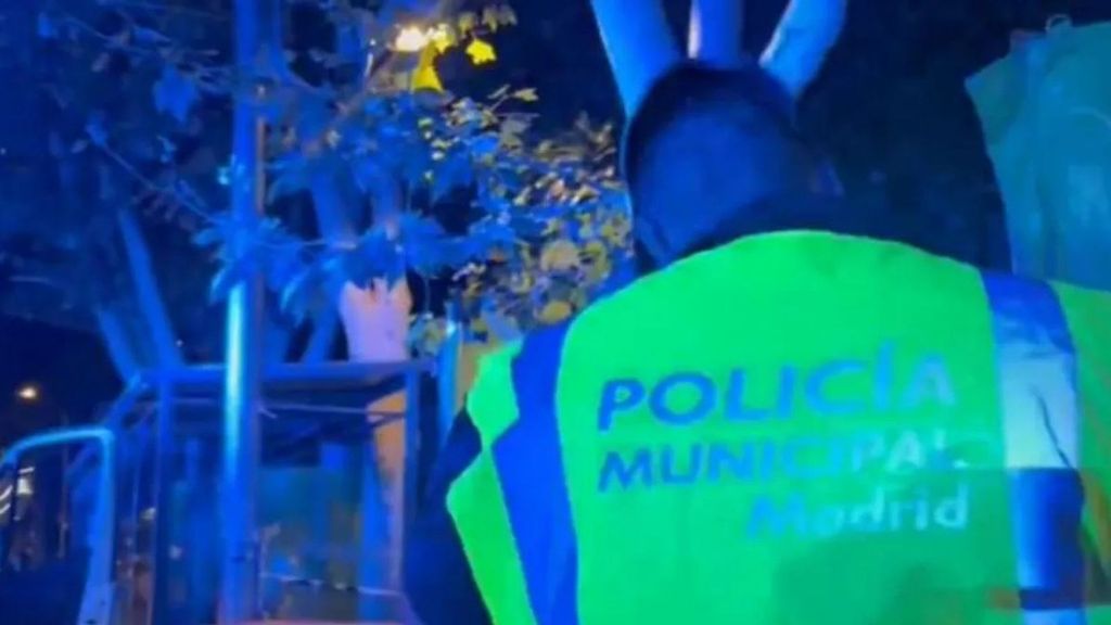 Muere un fan de Karol G tras ser agredido por otro a la salida de su concierto