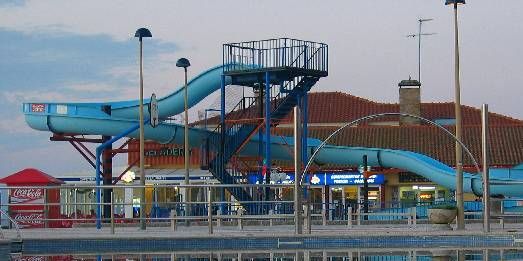 Tobogán acuático instalado en Samil desde 1986 a 2015