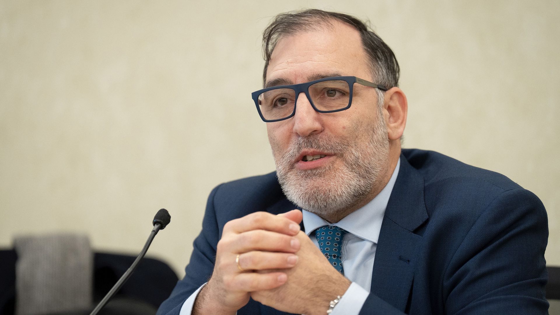 Archivo - El juez de la Audiencia Nacional Eloy Velasco, interviene durante un seminario sobre ciberdelincuencia, a 22 de enero de 2024, en Barcelona, Cataluña (España).