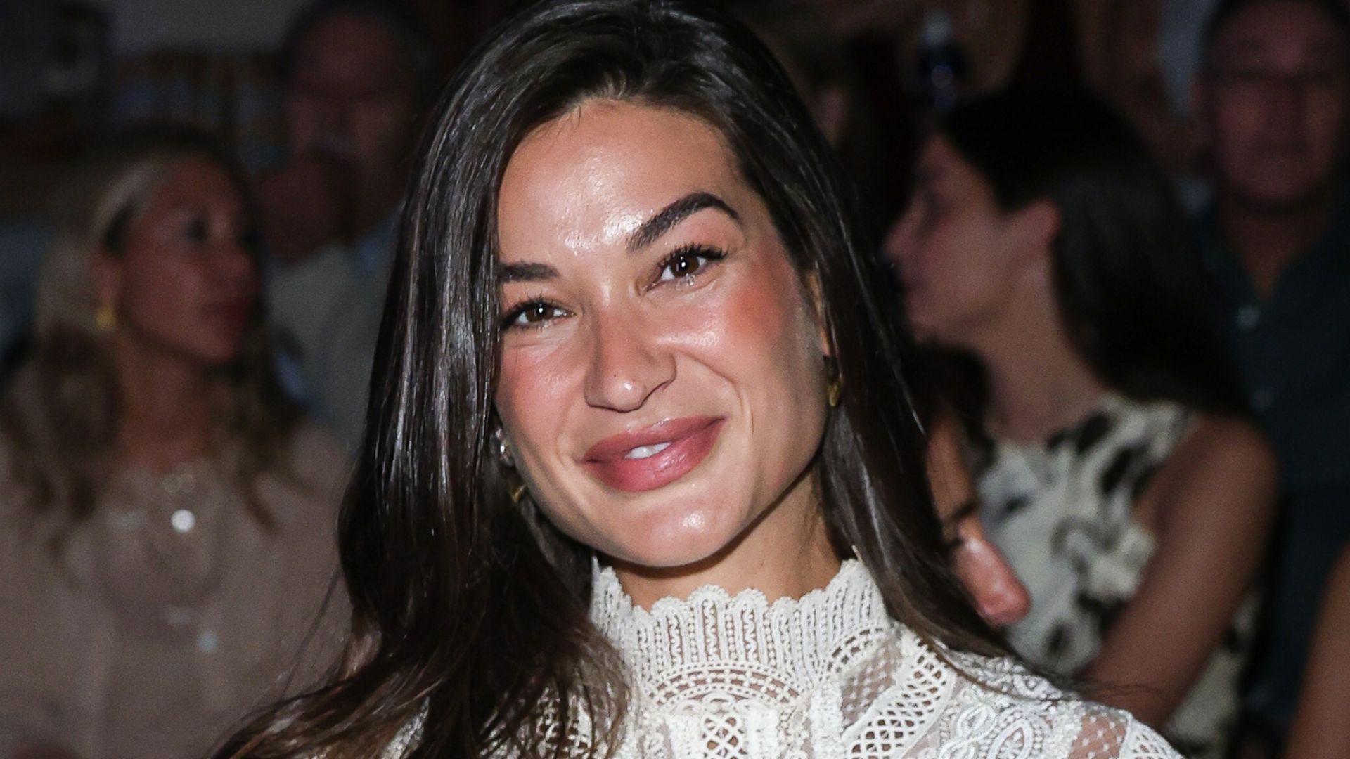 Estela Grande revela la decisión que ha tomado a la hora de elegir las cosas para sus bebés