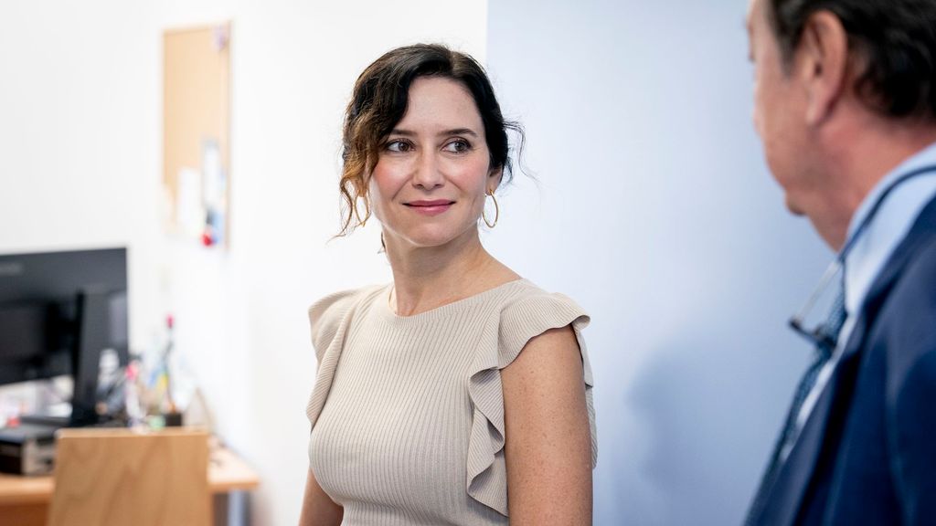 Isabel Díaz Ayuso niega que Miguel Ángel Rodríguez mintiera sobre la filtración de su novio