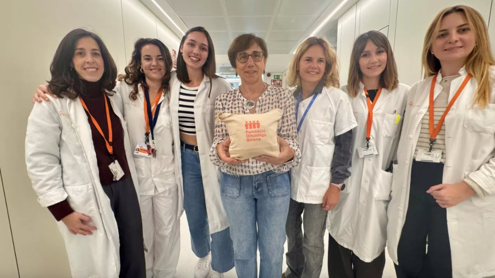 Un 'kit de mama' para mujeres operadas de cáncer en Girona