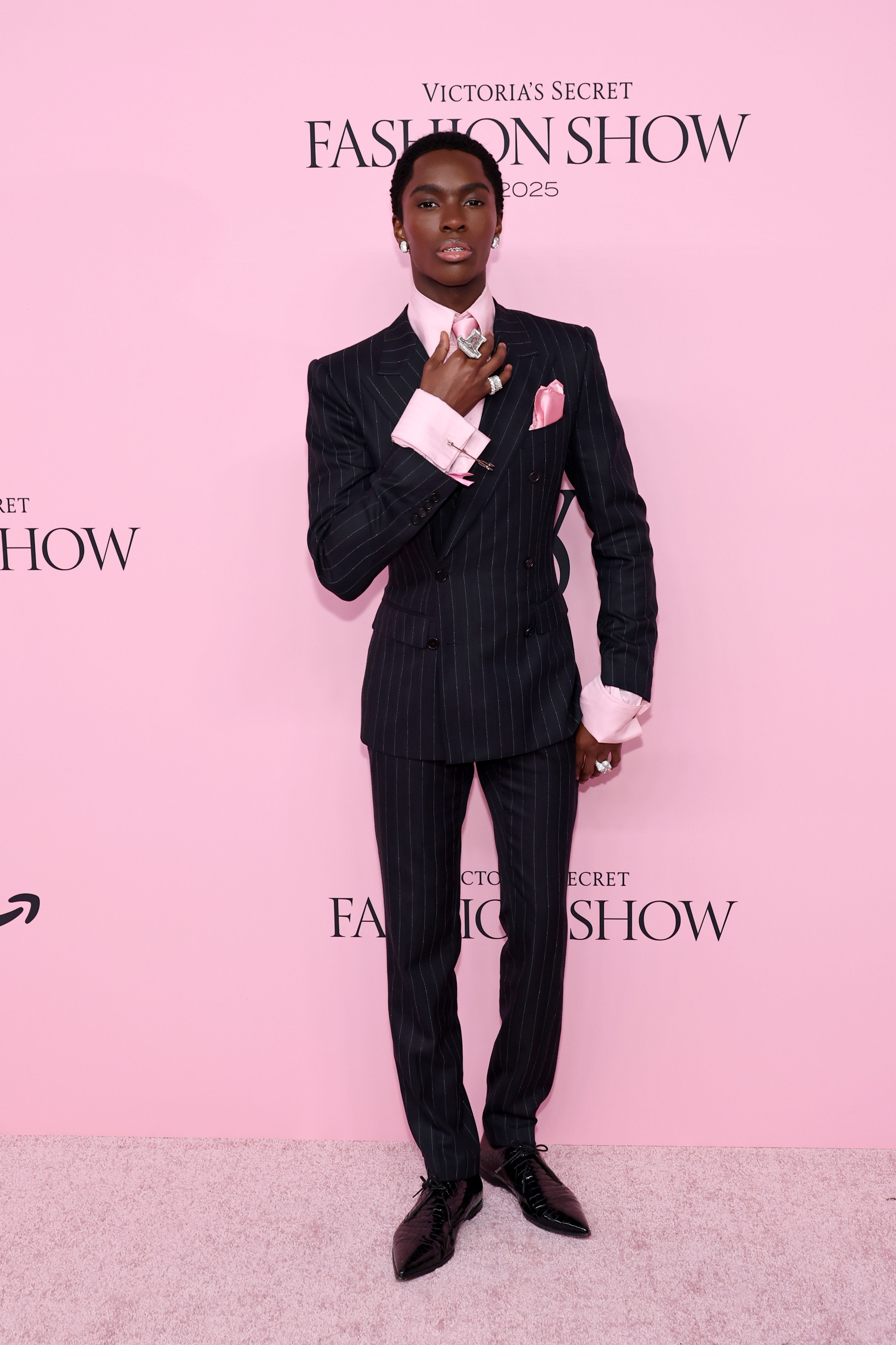 Alton Mason en el Victoria's Secret Fashion Show 2025