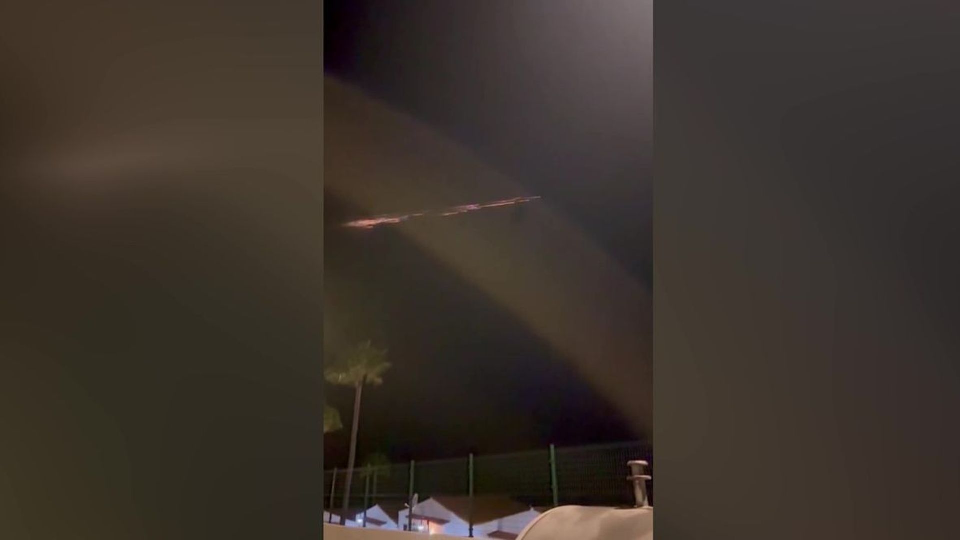 Así ha sido la entrada en la atmósfera de basura espacial que ha iluminado los cielos de Canarias