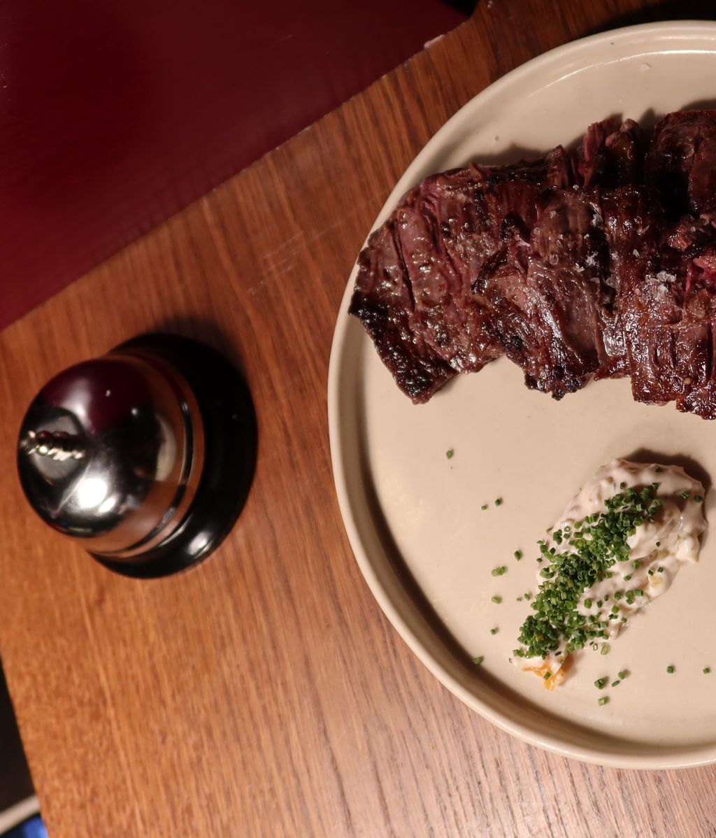 Platillos para compartir y vinos naturales, una dupla inseparable