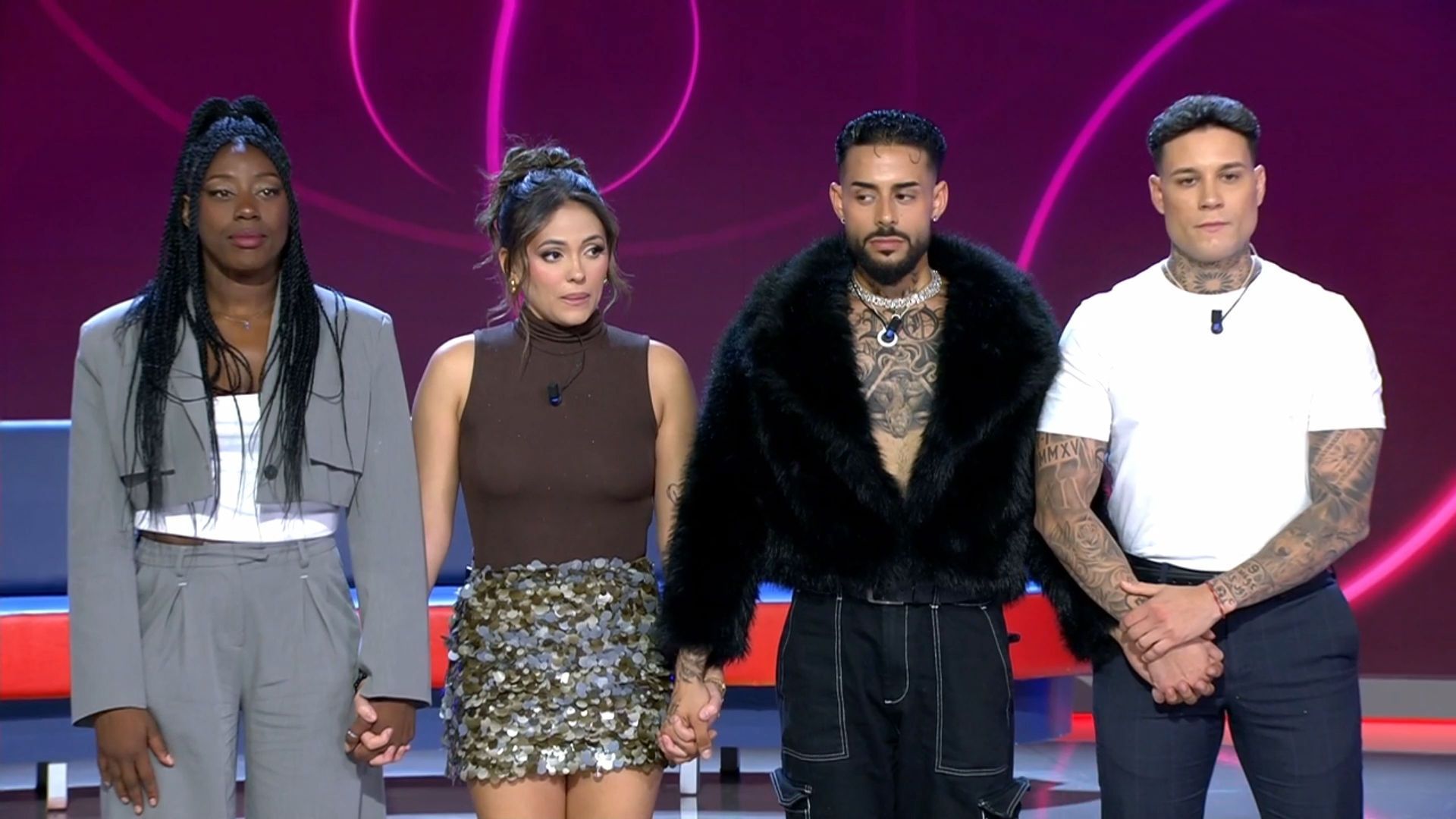 Cuatro candidatos a abandonar el proceso de casting