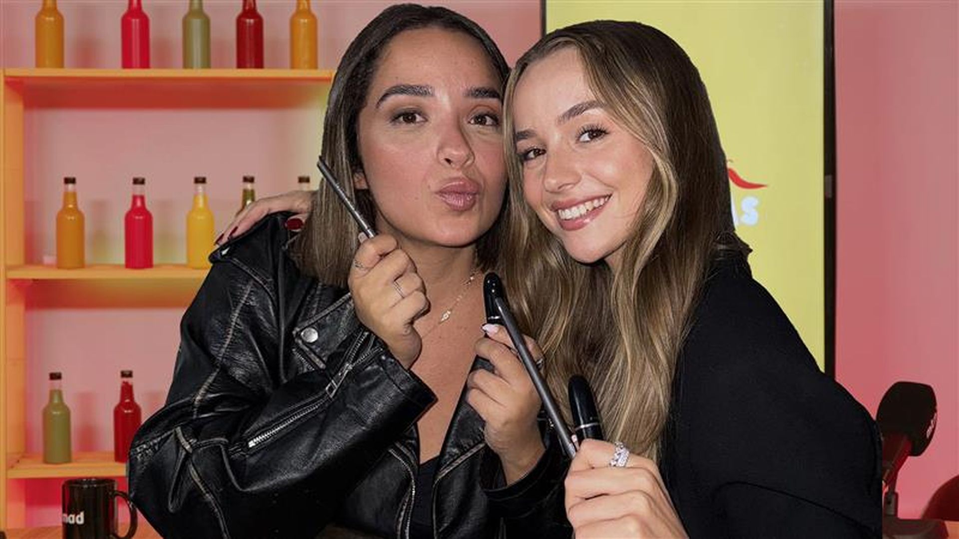 Hablamos con Carolina, la persona que hizo saltar a la fama a Fabiana Sevillano En todas las salsas Teporada 8 Top Vídeos 817