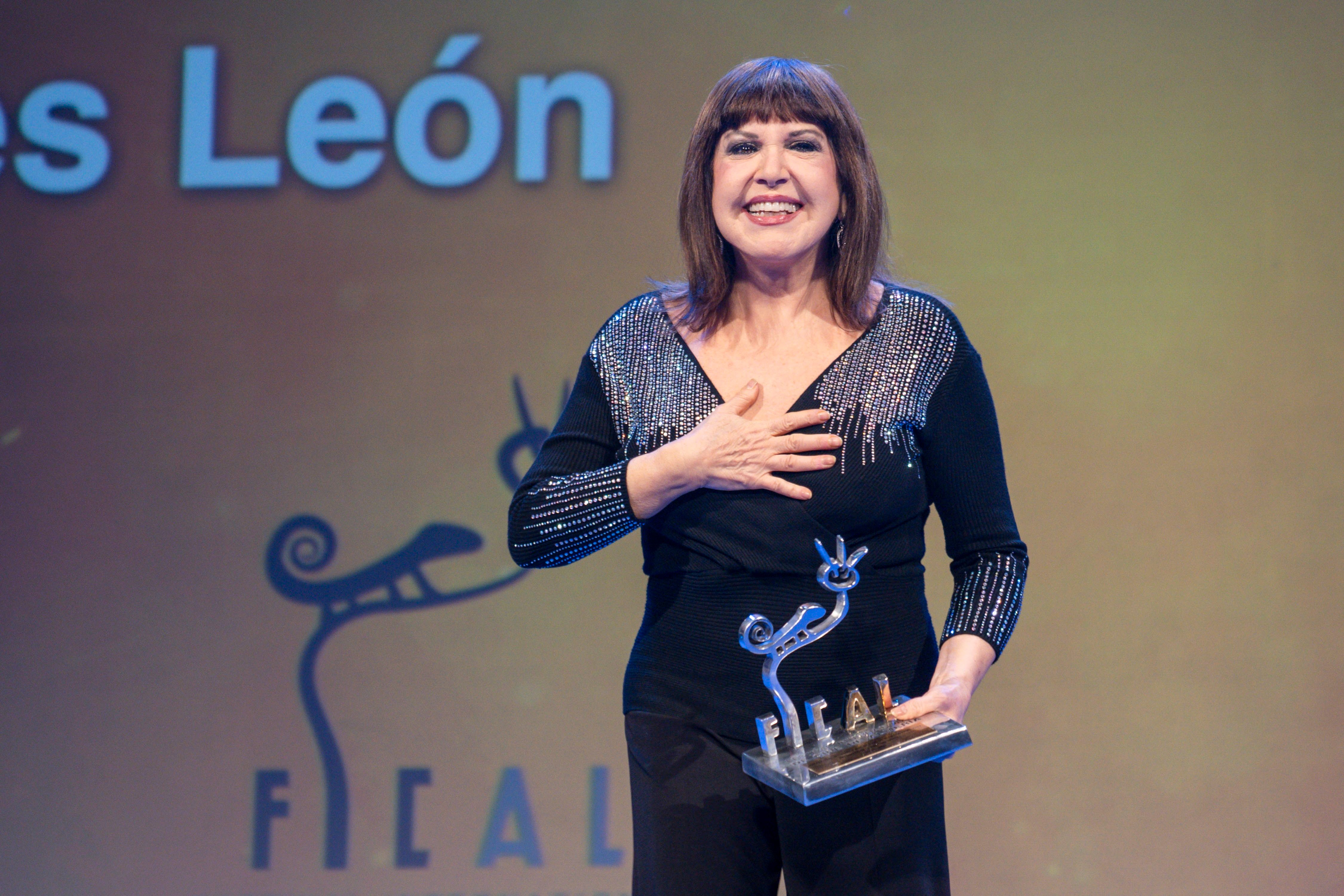 Loles León recibe Premio Especial del Festival Internacional de Cine de Almería