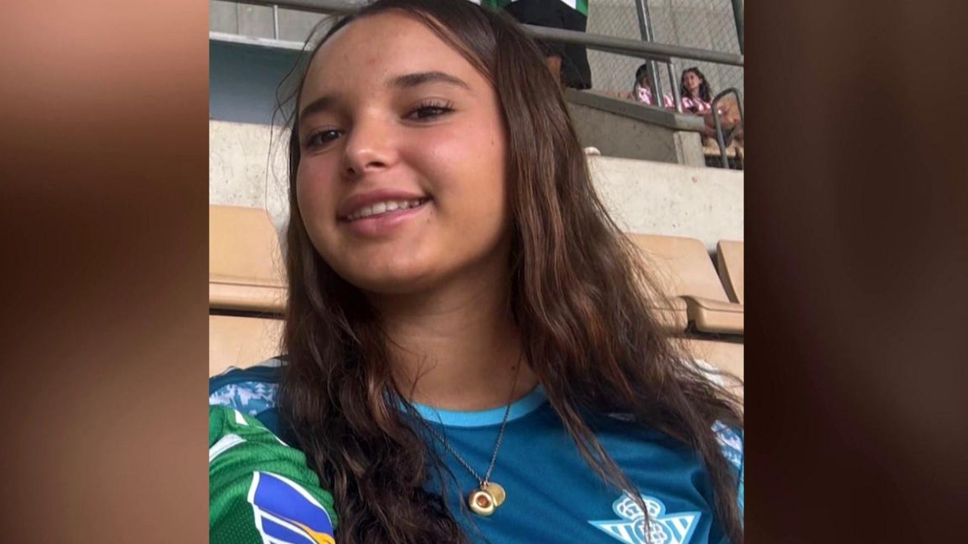 Los padres de Sandra Peña, la menor que se suicidó en Sevilla: "Avisaron al centro de que sufría acoso de unas compañeras"