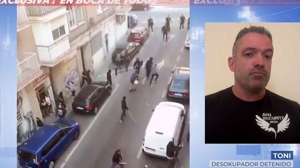 Exclusiva | Nuevas imágenes que muestran las armas que portaban los ultras amigos del okupa que atacaron al boxeador de Vallecas