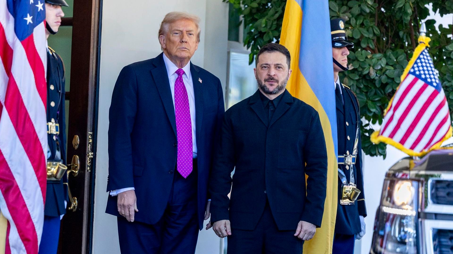 Donald Trump da largas en la venta de los misiles Tomahawk y presiona a Zelenski para lograr la paz con Putin