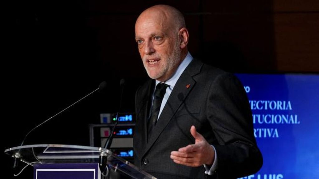 fotojet   2025 10 08t182332718jpg 001