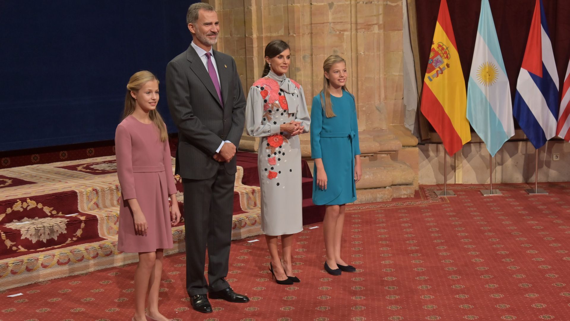 La princesa Leonor, el rey Felipe VI, la reina letizia y la infanta Sofía en los Premios Princesa de Asturias 2019