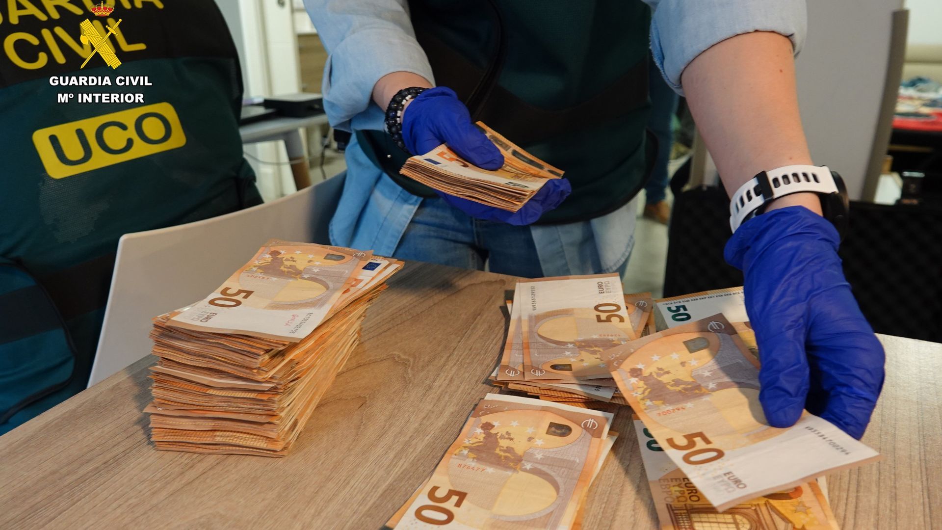 Cantidades de billetes de 50 euros recuperados