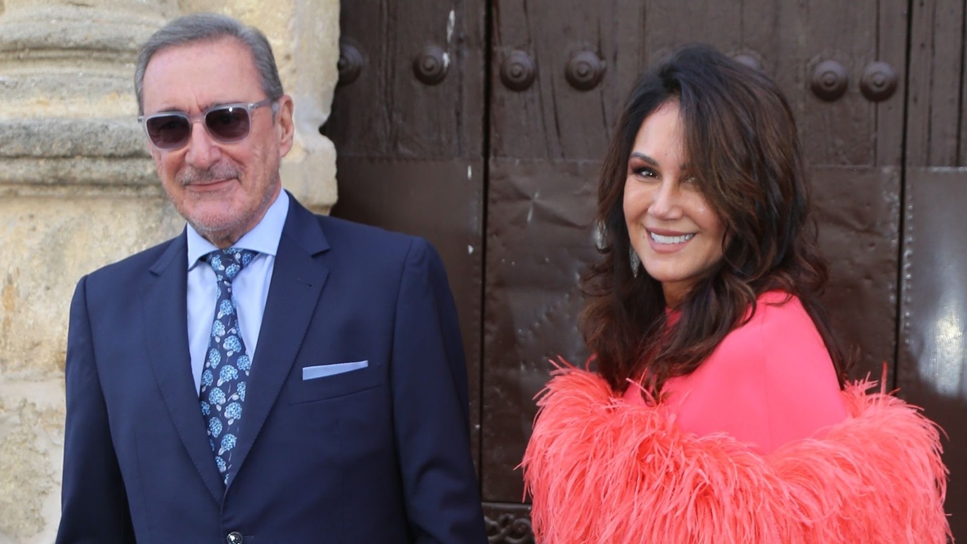 Carlos Herrera y Pepa Gea en la boda de Alberto Herrera y Blanca Llandres