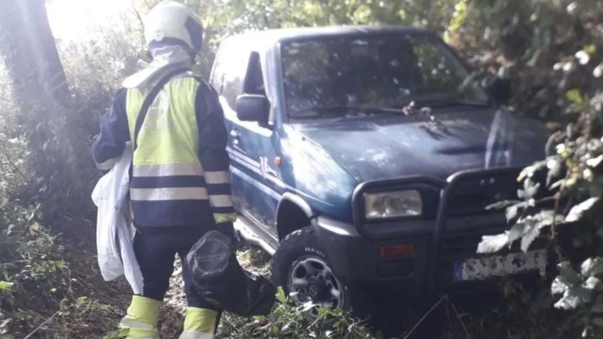 Muere un hombre tras quedar atrapado debajo de un vehículo en La Braña, Asturias
