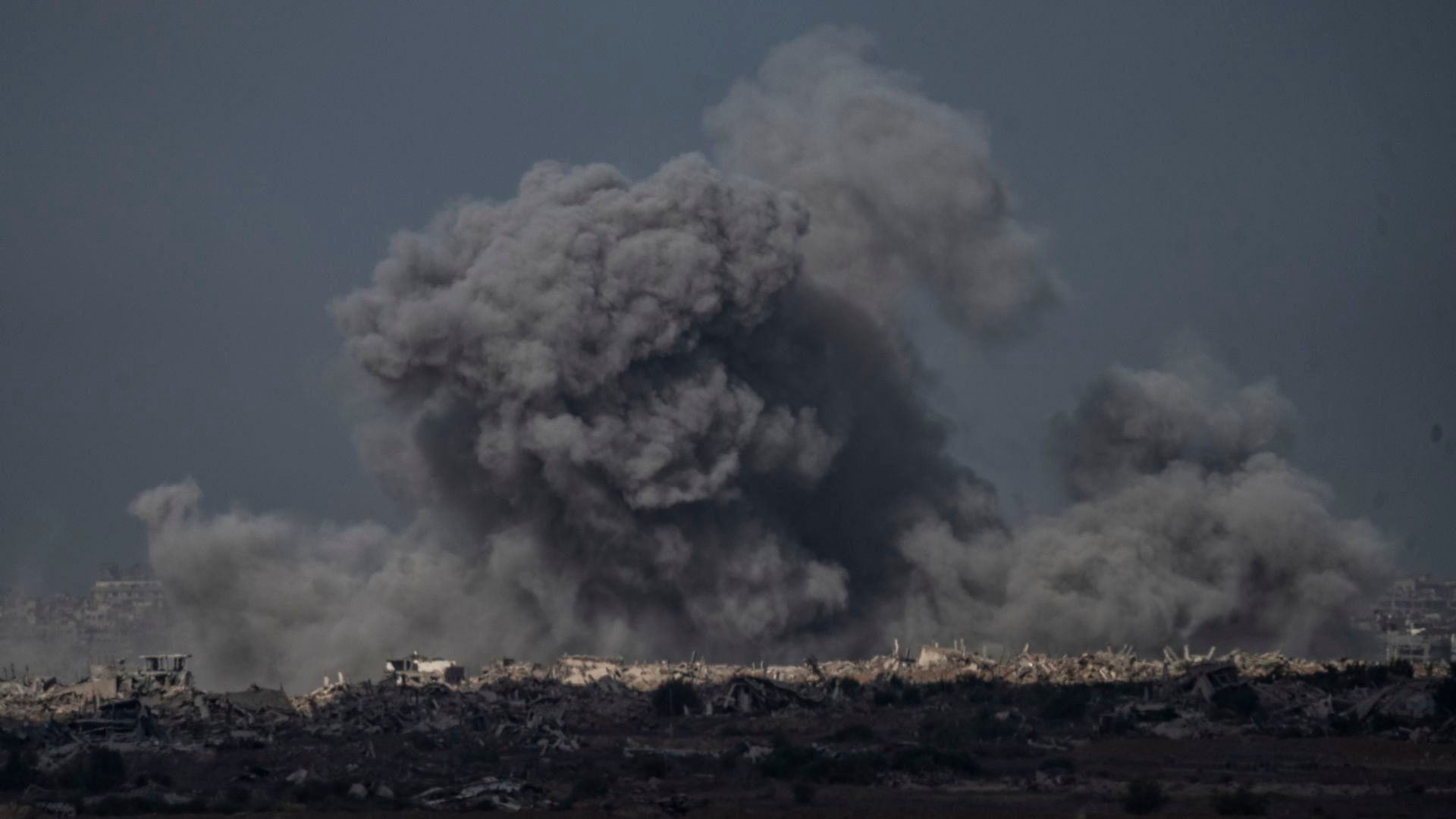 Israel anuncia que retoma el alto el fuego tras el ataque de represalia por la muerte de dos militares