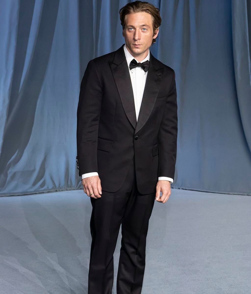 Jeremy Allen White en la Academy Museum Gala