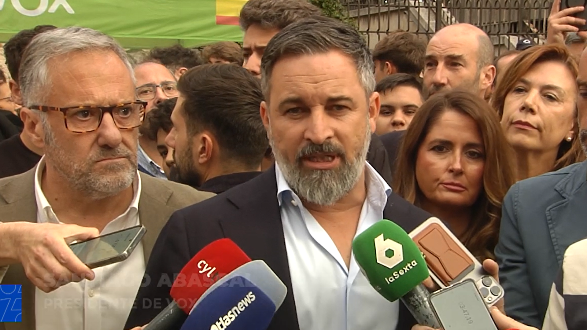 Abascal presenta una denuncia ante la Fiscalía Anticorrupción contra el PSOE por financiación ilegal y blanqueo de capitales