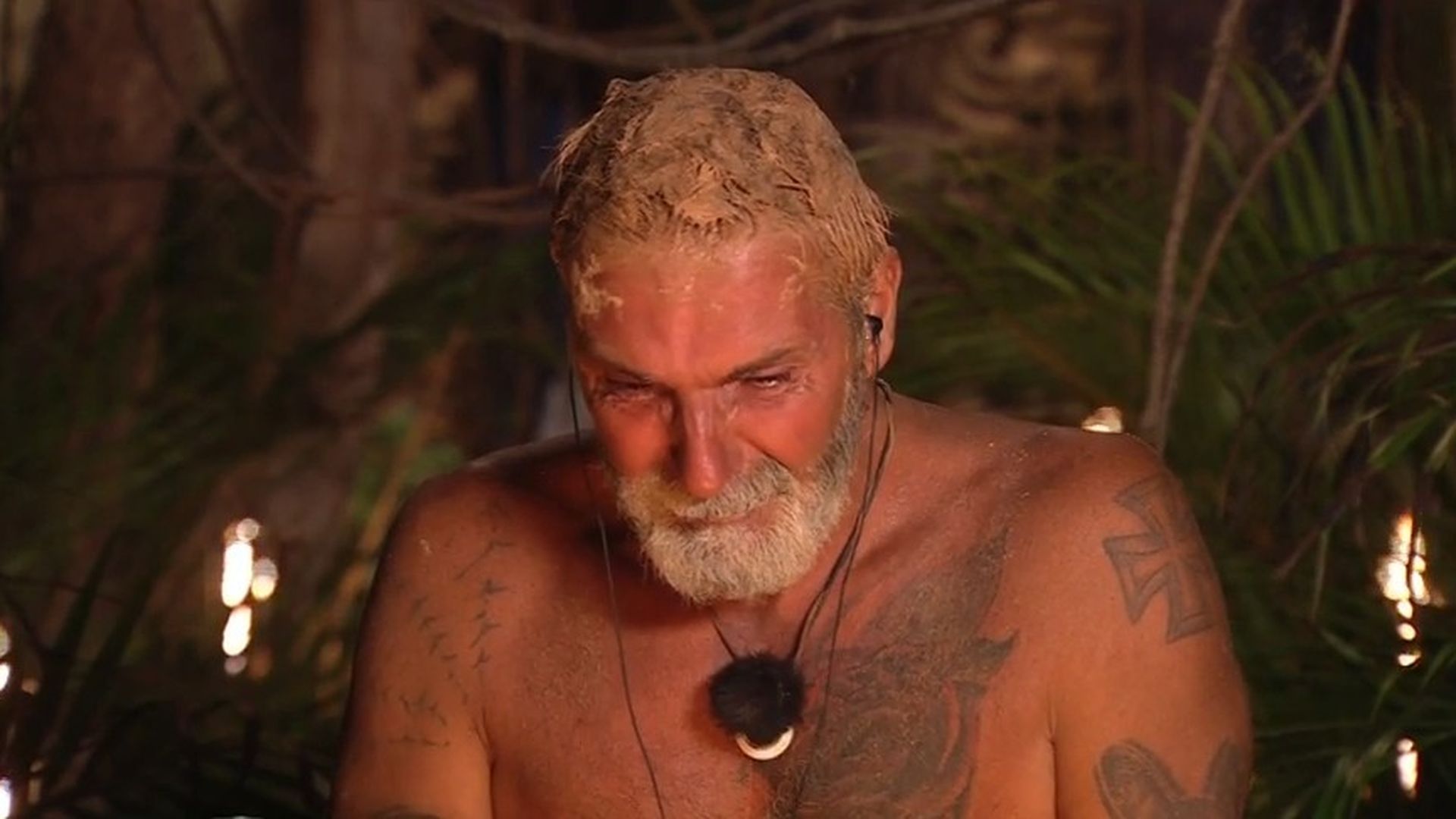 Carlos Alba, a lágrima viva en 'Supervivientes All Stars' al recordar su momento más duro: "Hace tres años me detectaron la muerte súbita"