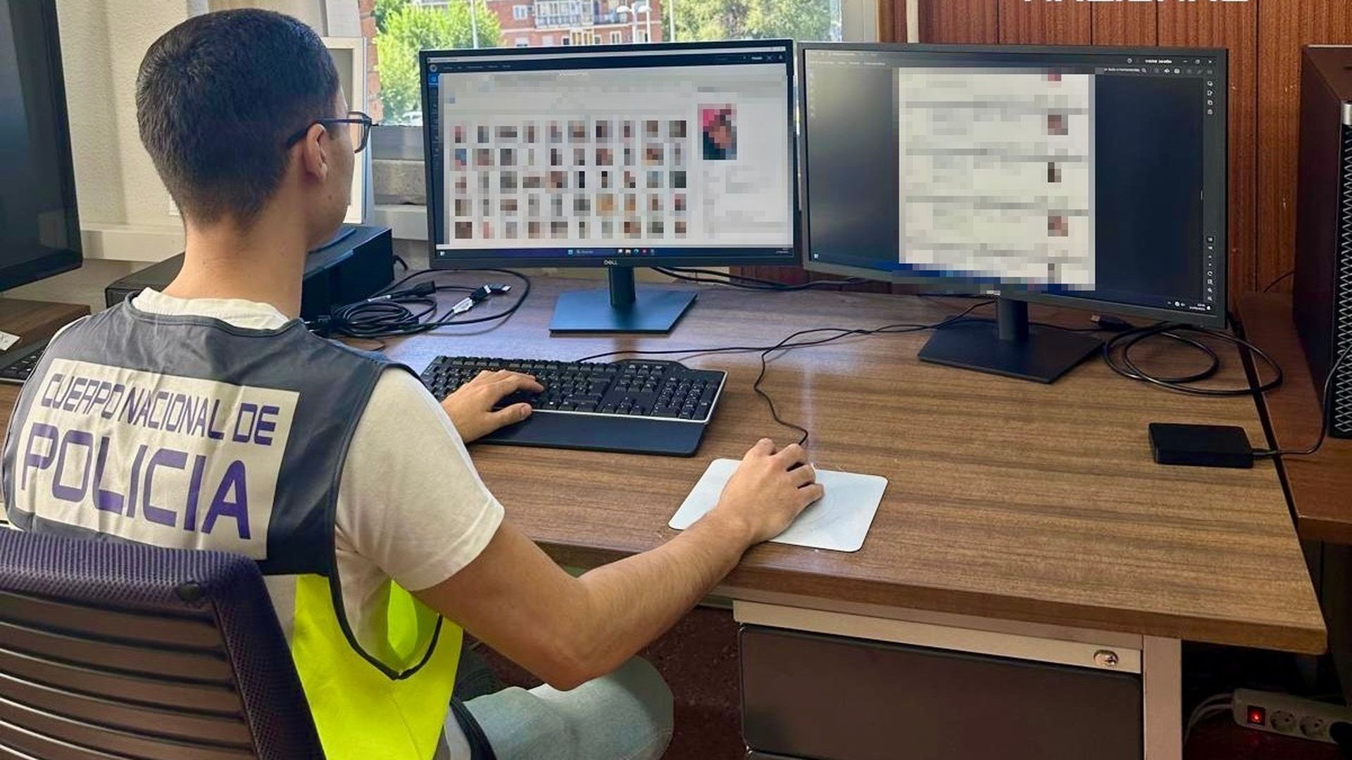 Detenido por crear y difundir imágenes de contenido sexual creadas con IA de 26 mujeres en Toledo