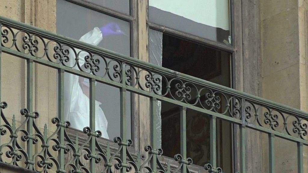 ¿Por qué no oyeron las alarmas los vigilantes del Museo del Louvre que sonaron a las 9:37 horas?