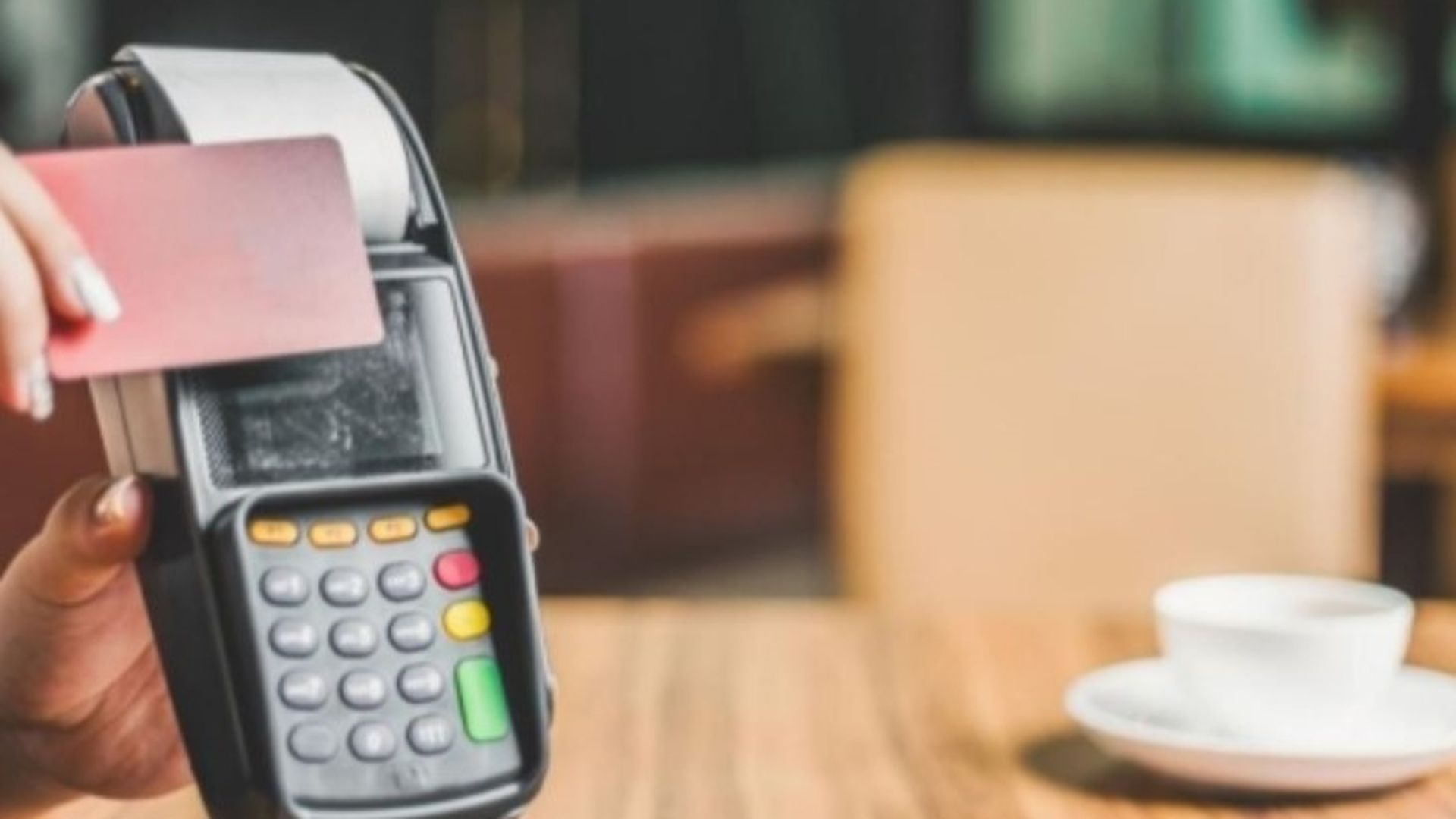 Redsys sufre una caída que impedía pagar con tarjeta pero ya se ha recuperado el sistema Redsys sufre una caída que impedía pagar con tarjeta pero ya se ha recuperado el sistema