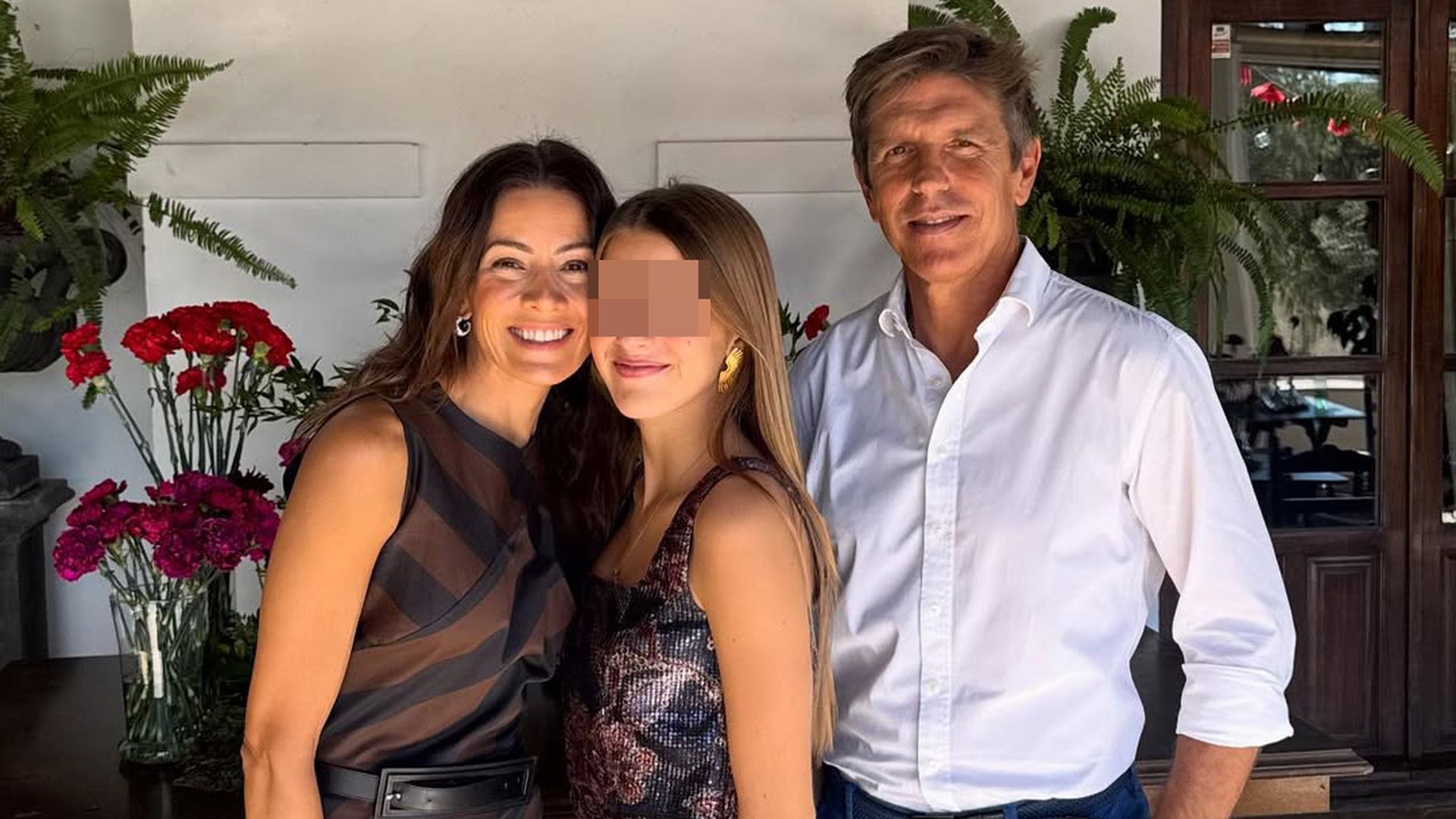 Virginia, Manuel y su hija Triana