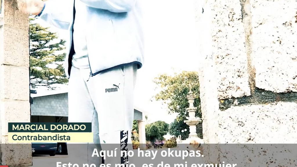 Exclusiva | El exnarcotraficante Marcial Dorado niega ser okupa: "Es de mi exmujer. Estoy aquí de prestado"