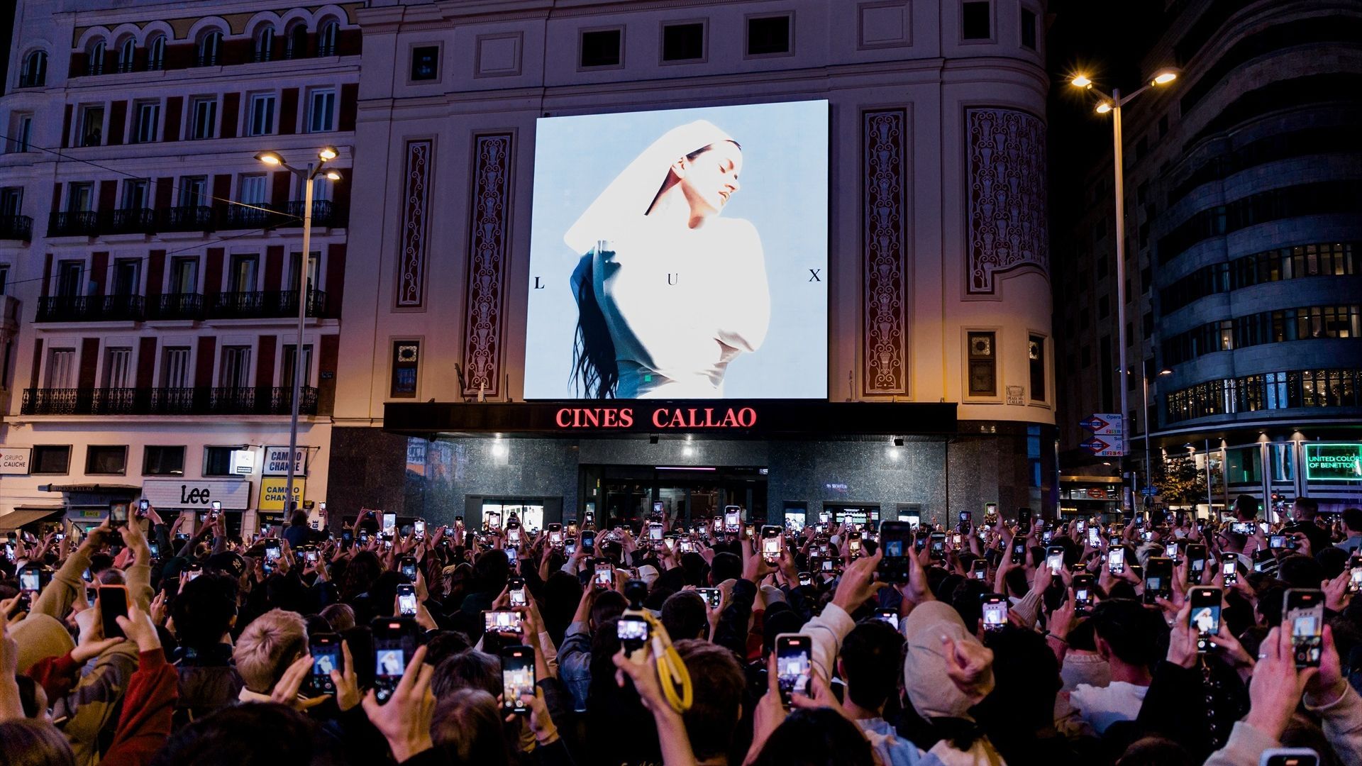 El movimiento que Rosalía y su equipo realizaron antes de verano para proteger la marca de su nuevo disco 'Lux'