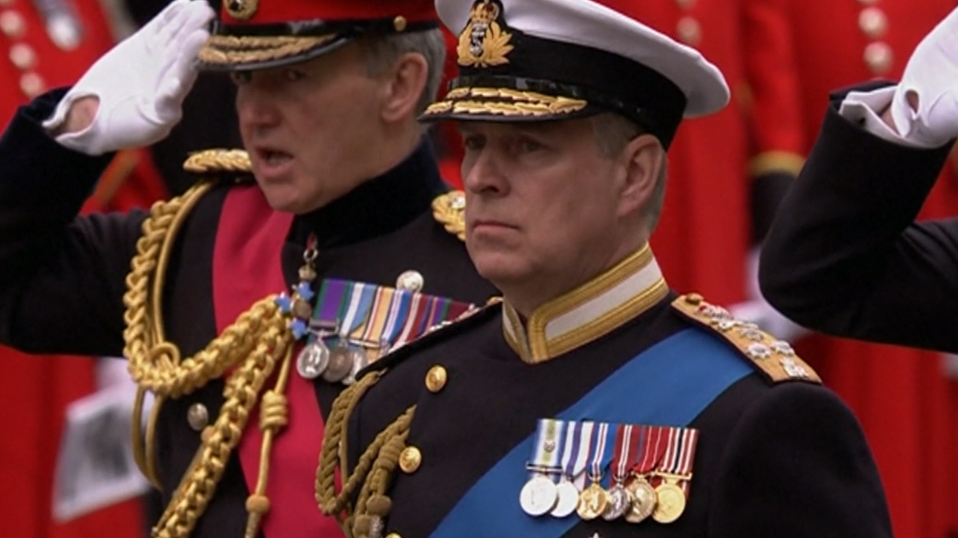 El príncipe Andrés le habría pedido a su jefe de seguridad que moviese hilos para desenterrar trapos sucios de Virginia Giuffré 