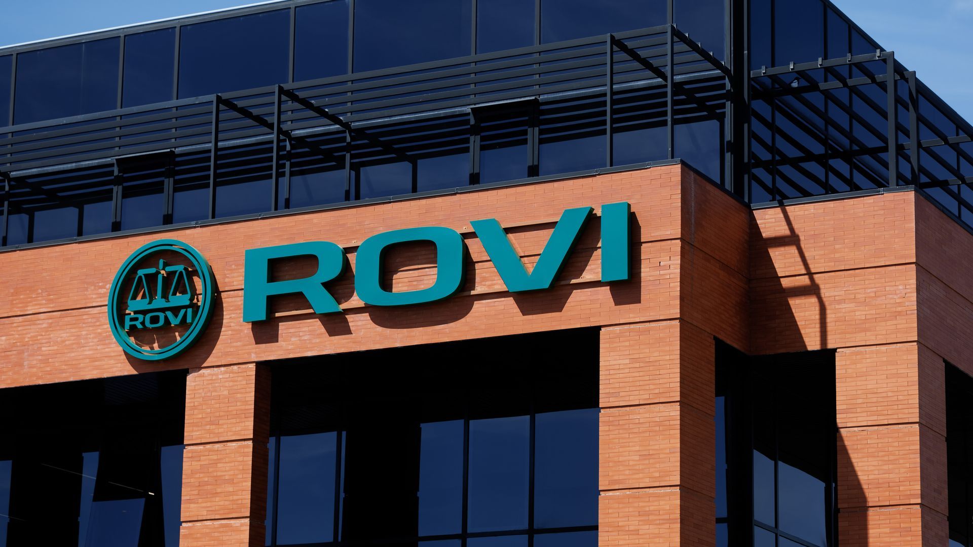 Fachada de la sede central en Madrid de los laboratorios farmacéuticos Rovi