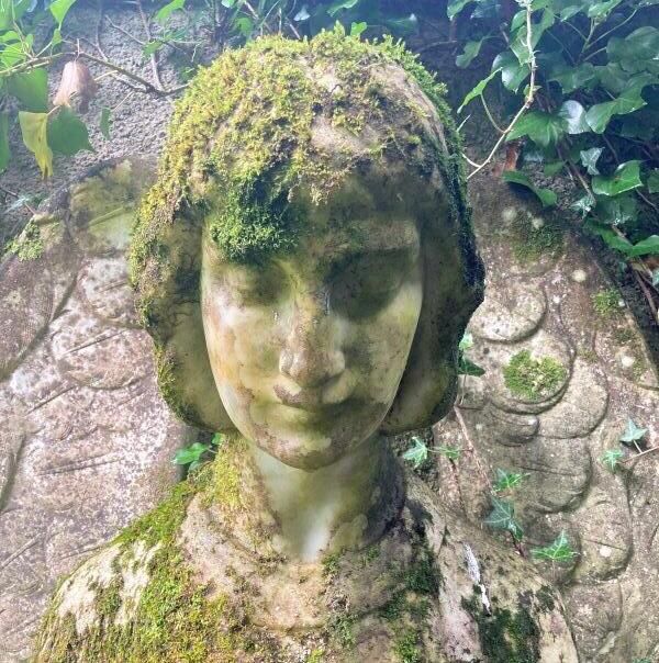 La obra ha permanecido olvidada a la intemperie durante décadas