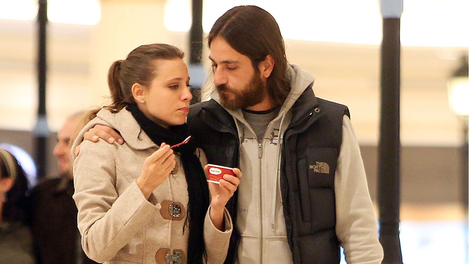 Michelle Jenner y el padre de su hijo