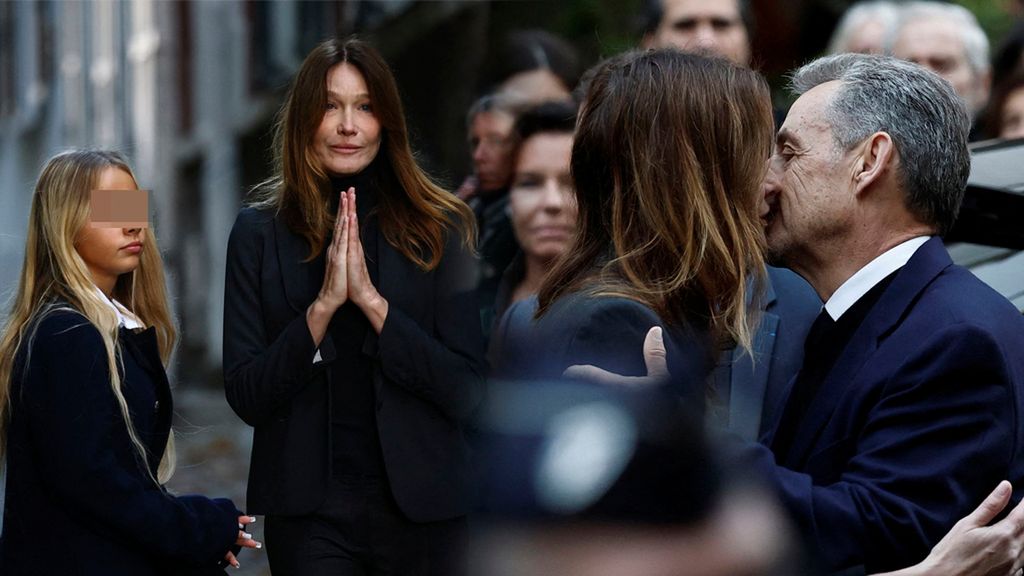 La despedida de Carla Bruni y Nicolás Sarkozy antes de su entrada en prisión, en vídeo