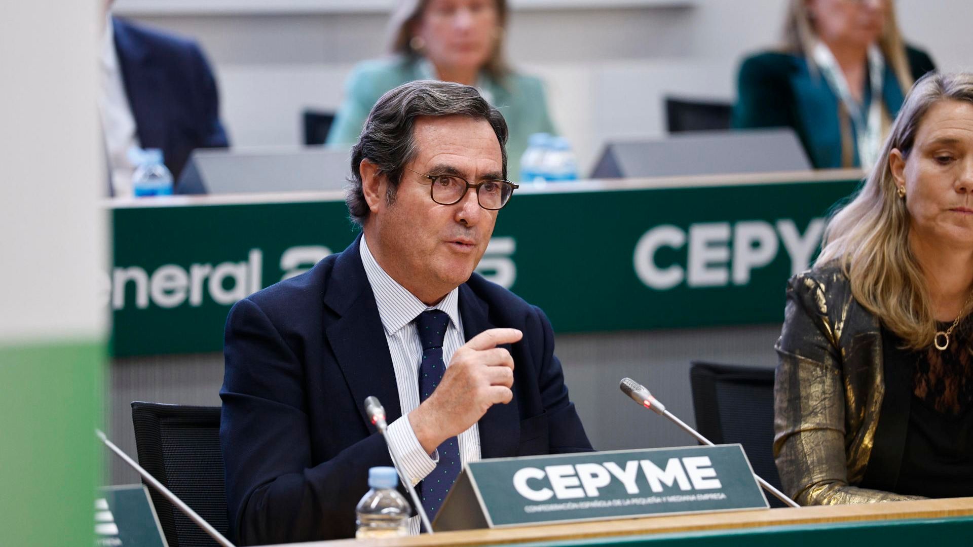 Antonio Garamendi abandonará las negociaciones sobre la reforma del despido en España porque la premisa "no es cierta"