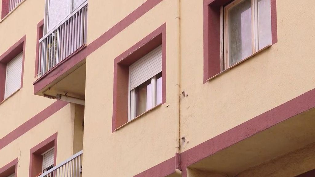 Comprar una casa con okupa dentro, un nuevo negocio al alza