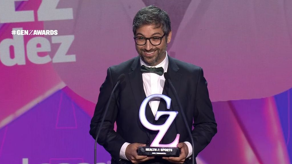 Farmacéutico Fernández gana la categoría de ‘Health & Sports by LacerBlanc’ de los GenZ Awards: "Una motivación para seguir haciendo lo que hago"