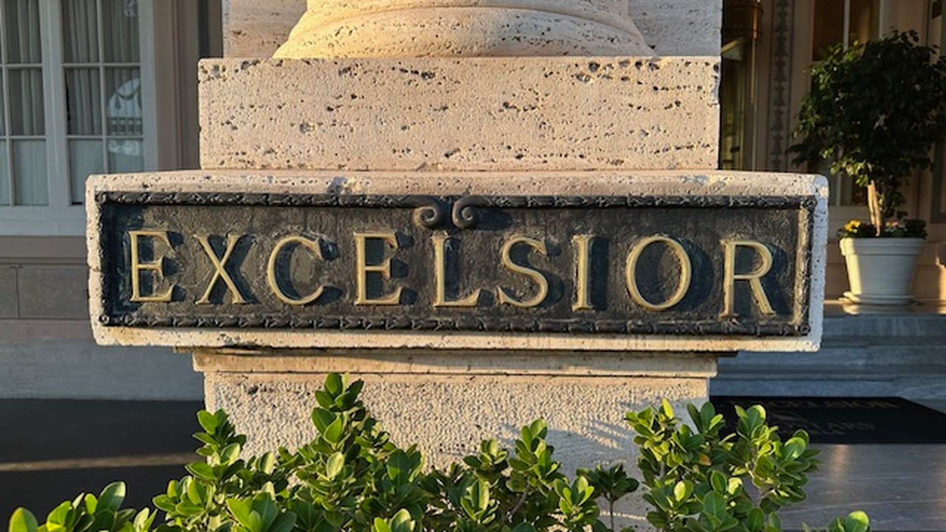 Hotel Excelsior