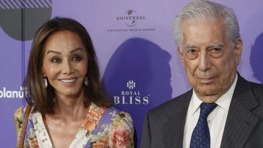 Isabel Preysler revela las cartas y poemas que le escribió Mario Vargas Llosa para demostrar que "era feliz"