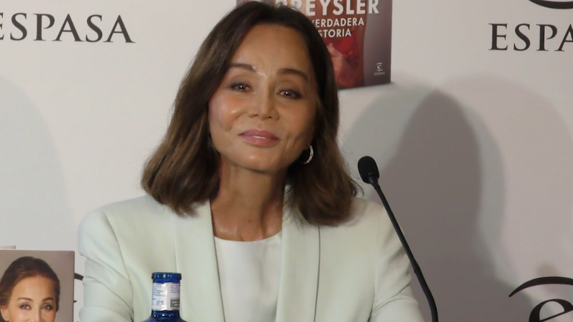 Isabel Preysler se pronuncia sobre la infidelidad de Íñigo Onieva a su hija, Tamara Falcó